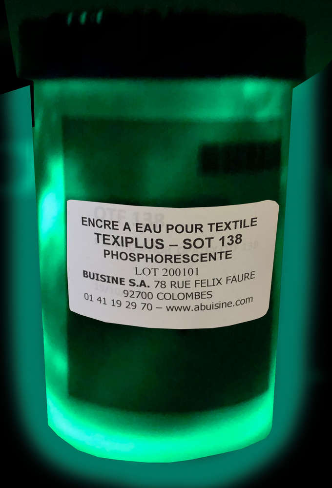 TEXIPLUS: Wasserbasierte Tinte für T-Shirts